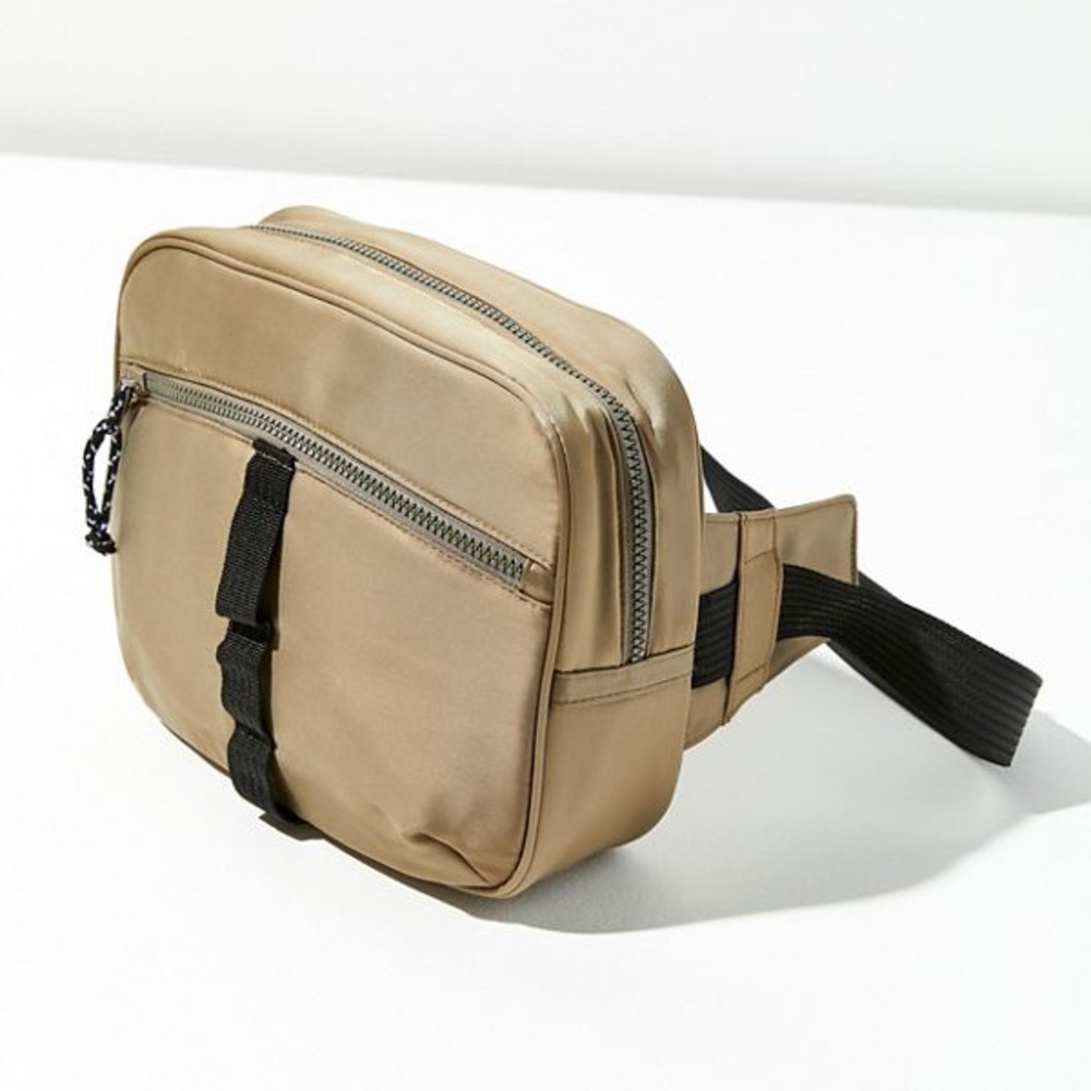 Urban outfitters belt bag